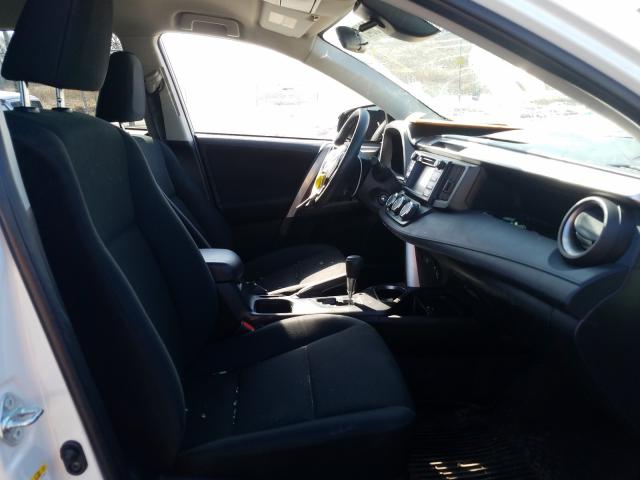 Photo 4 VIN: JTMBFREVXHJ710450 - TOYOTA RAV4 LE 