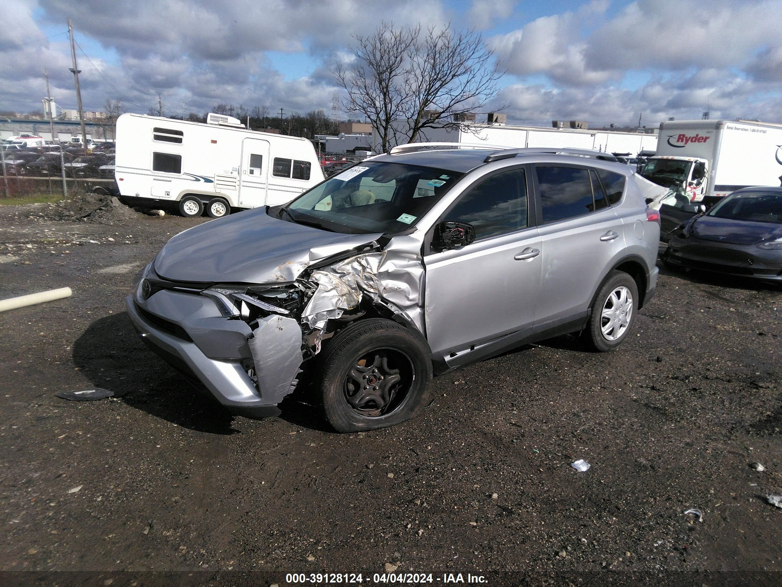 Photo 1 VIN: JTMBFREVXJJ207443 - TOYOTA RAV 4 