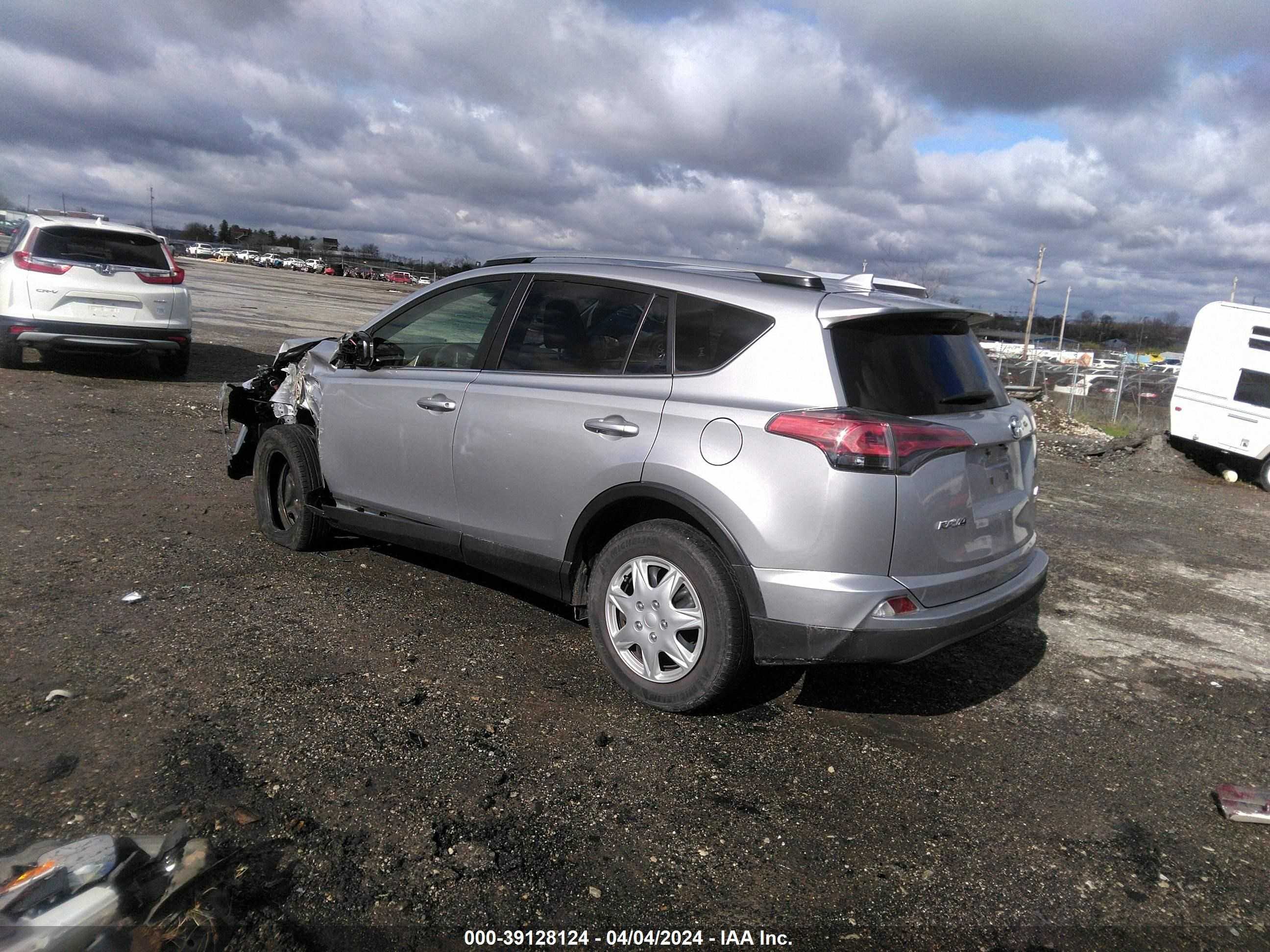 Photo 2 VIN: JTMBFREVXJJ207443 - TOYOTA RAV 4 