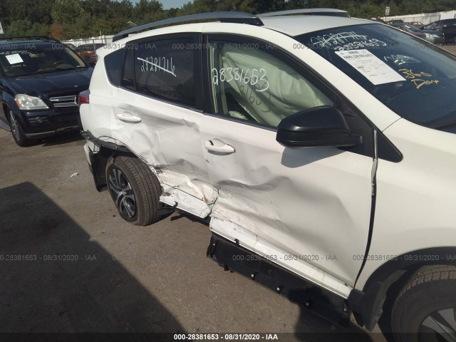 Photo 5 VIN: JTMBFREVXJJ737895 - TOYOTA RAV4 