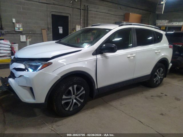 Photo 1 VIN: JTMBFREVXJJ738089 - TOYOTA RAV4 