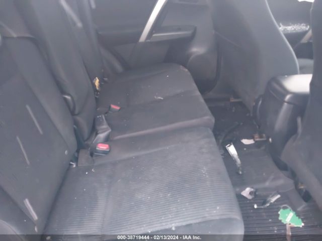 Photo 7 VIN: JTMBFREVXJJ742384 - TOYOTA RAV4 