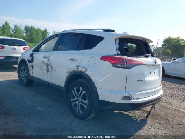 Photo 2 VIN: JTMBFREVXJJ746662 - TOYOTA RAV4 