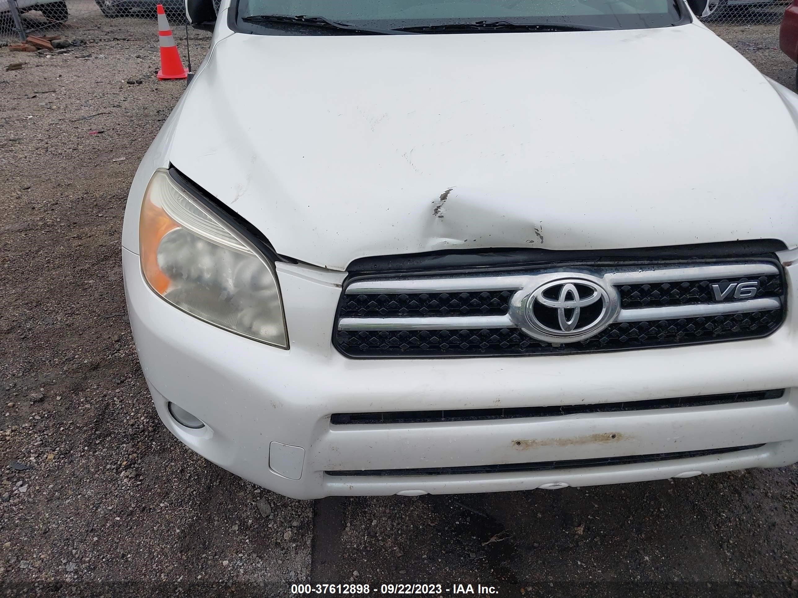 Photo 5 VIN: JTMBK31V085041130 - TOYOTA RAV 4 