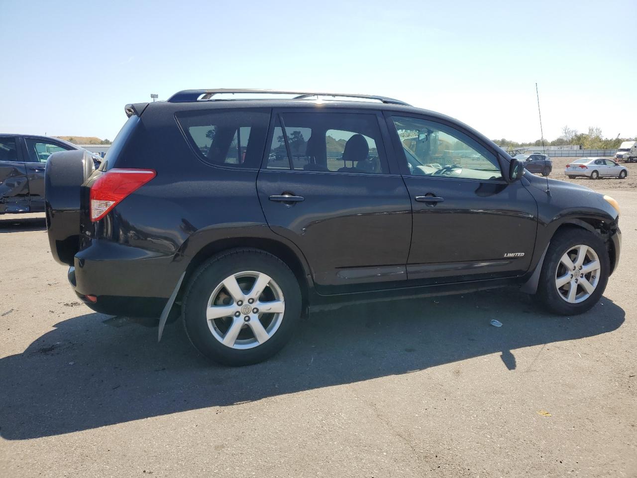 Photo 2 VIN: JTMBK31V086032776 - TOYOTA RAV 4 