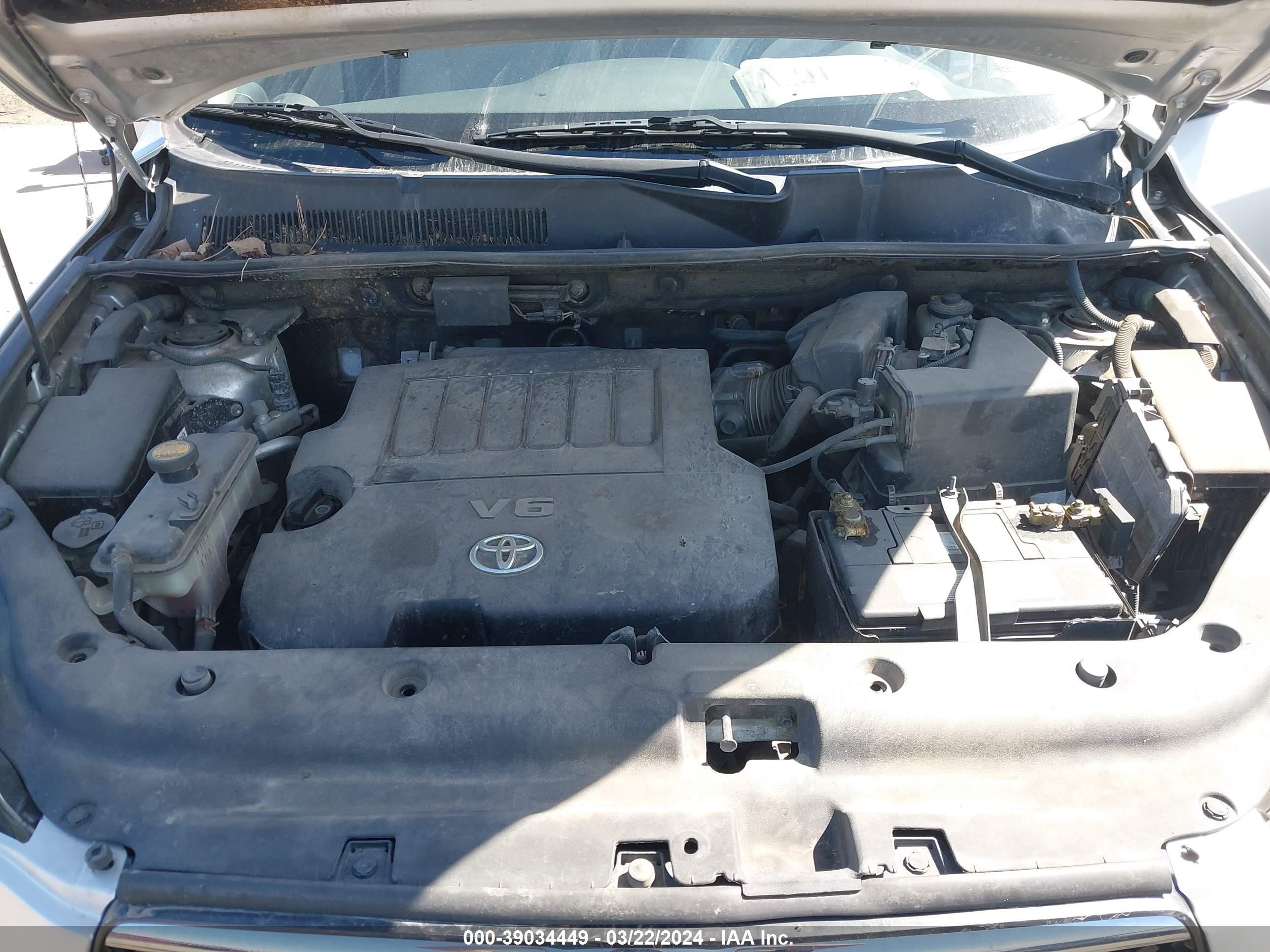 Photo 9 VIN: JTMBK31V275018690 - TOYOTA RAV 4 