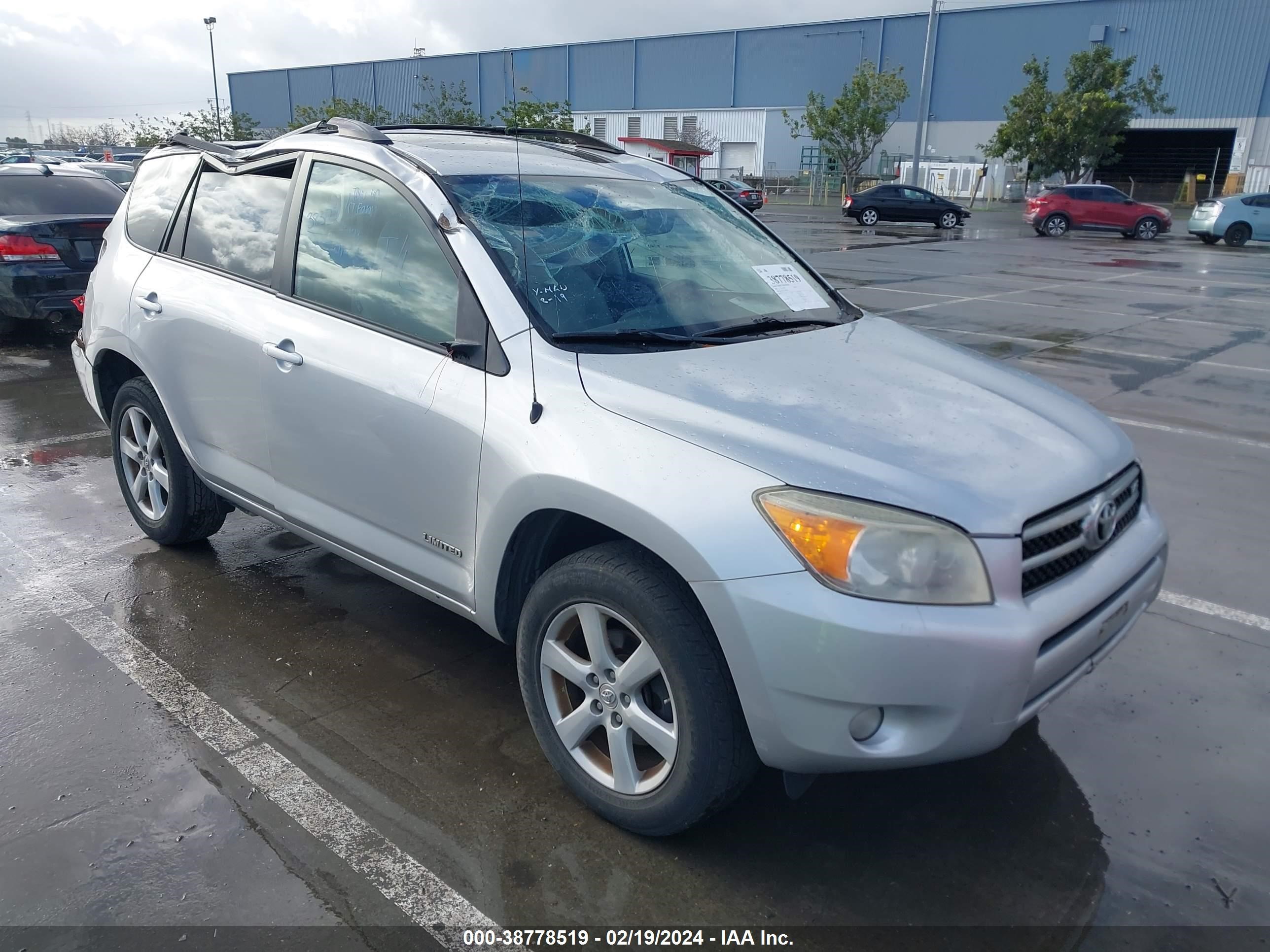 Photo 0 VIN: JTMBK31V275028782 - TOYOTA RAV 4 