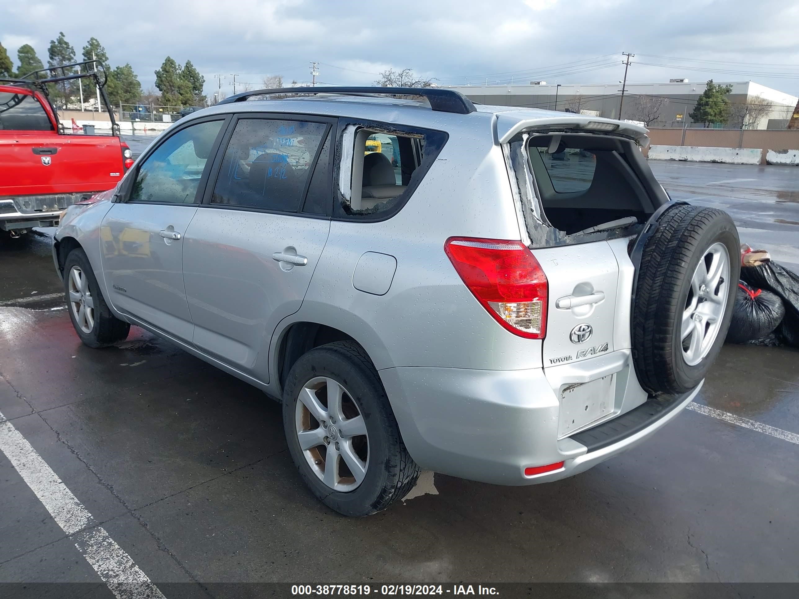 Photo 2 VIN: JTMBK31V275028782 - TOYOTA RAV 4 