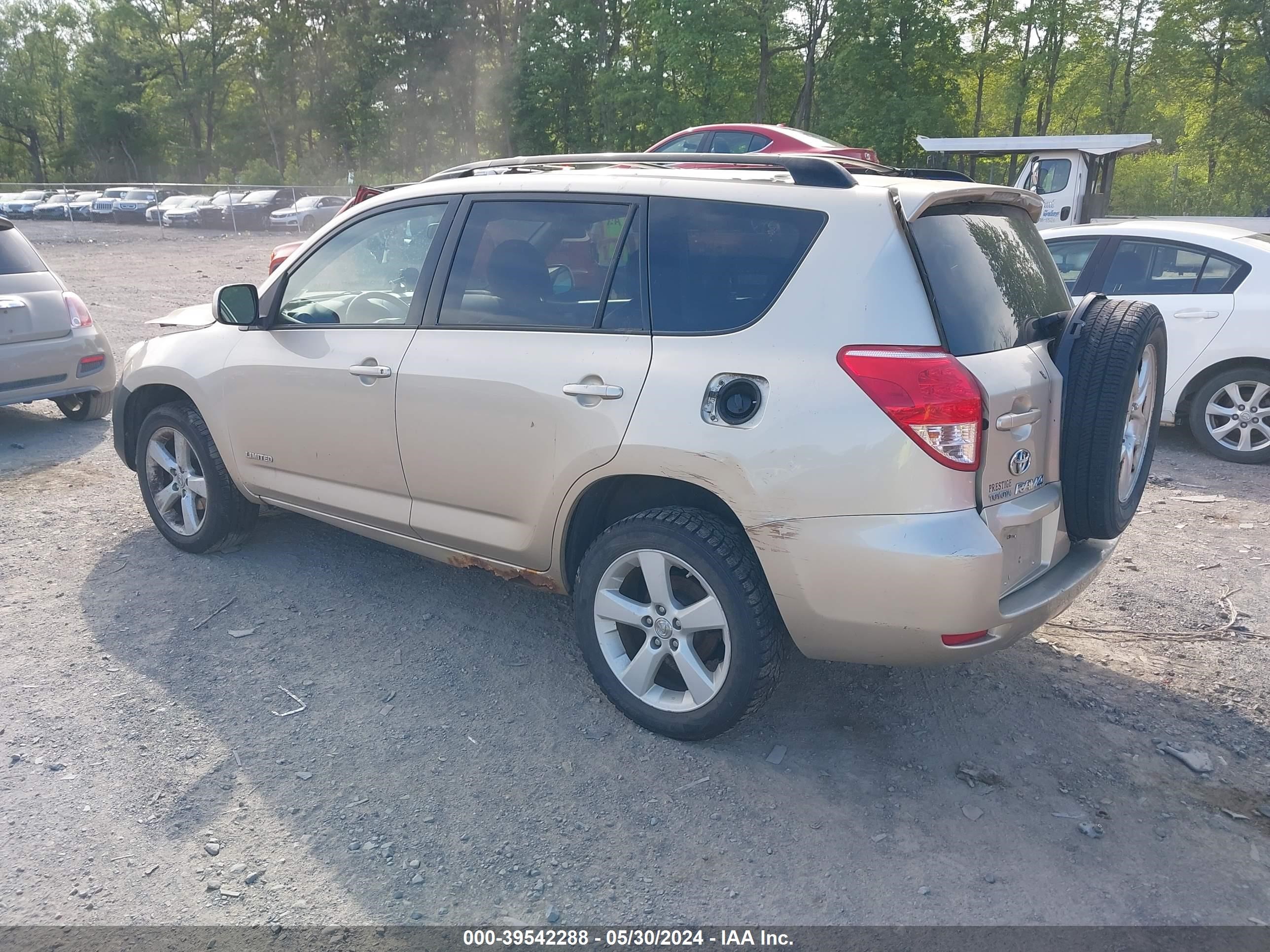 Photo 2 VIN: JTMBK31V365002318 - TOYOTA RAV 4 