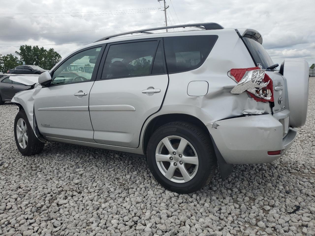 Photo 1 VIN: JTMBK31V386047417 - TOYOTA RAV 4 