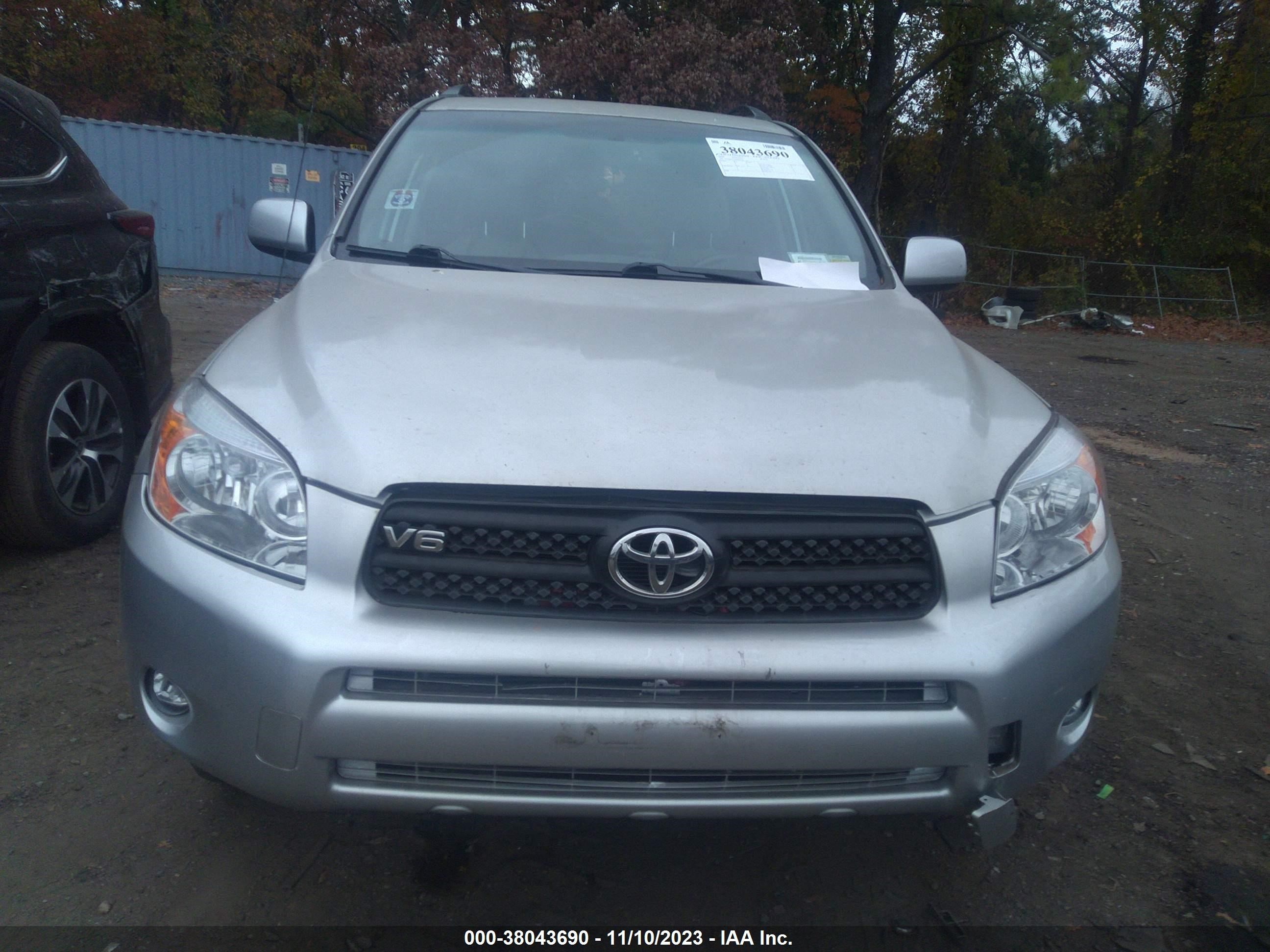 Photo 11 VIN: JTMBK31V486048446 - TOYOTA RAV 4 