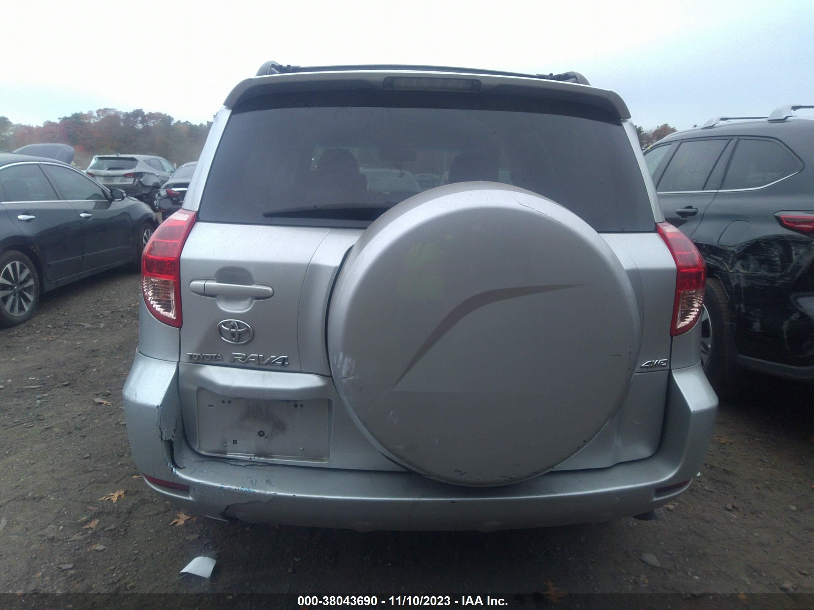 Photo 15 VIN: JTMBK31V486048446 - TOYOTA RAV 4 