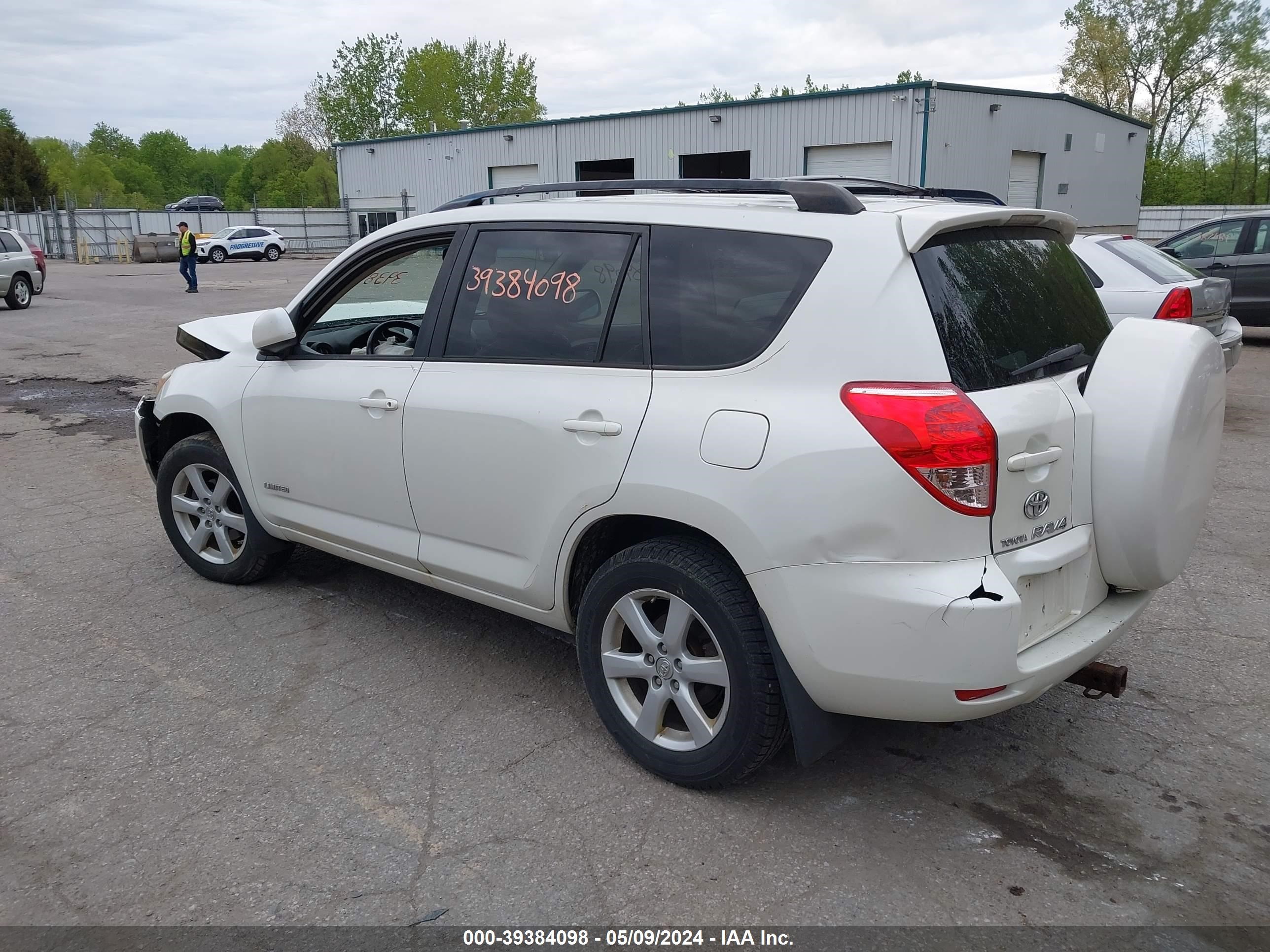 Photo 2 VIN: JTMBK31V565005415 - TOYOTA RAV 4 