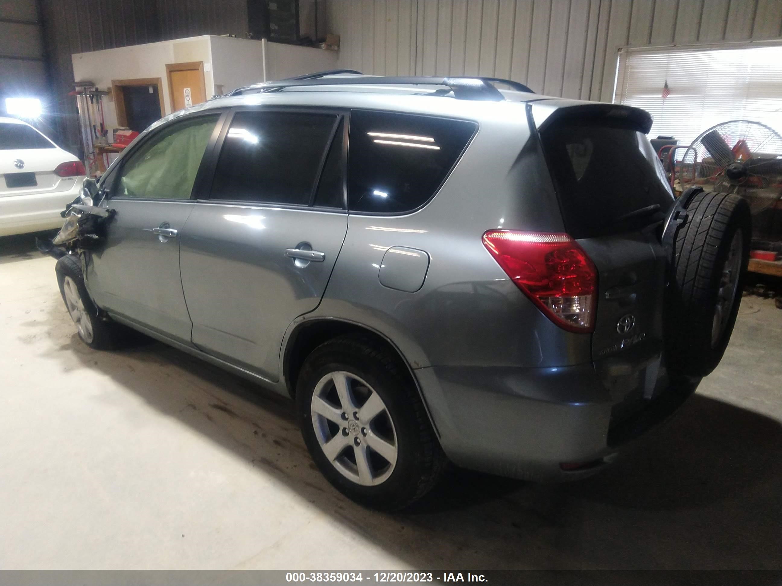 Photo 2 VIN: JTMBK31V666008902 - TOYOTA RAV 4 