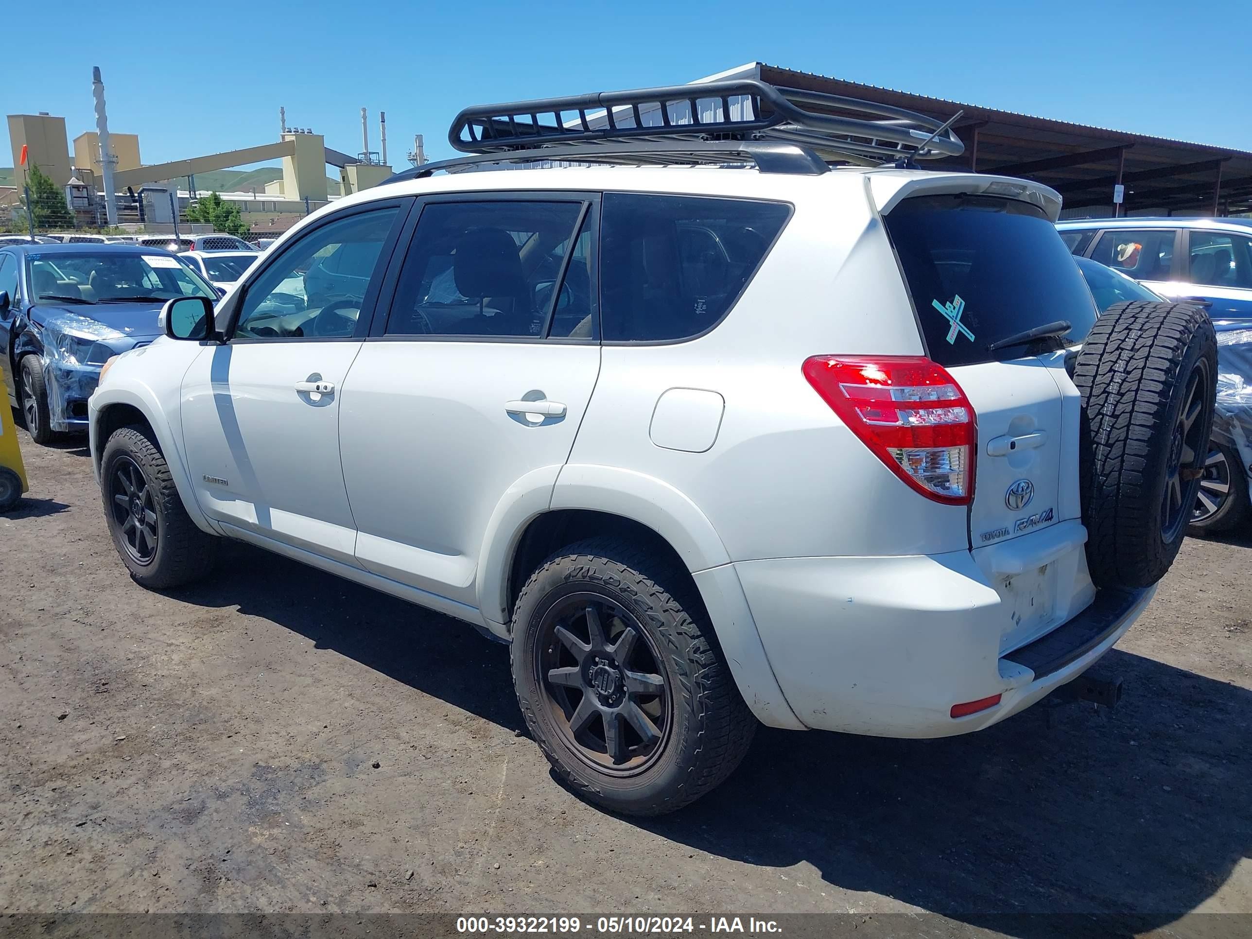 Photo 2 VIN: JTMBK31V695080127 - TOYOTA RAV 4 