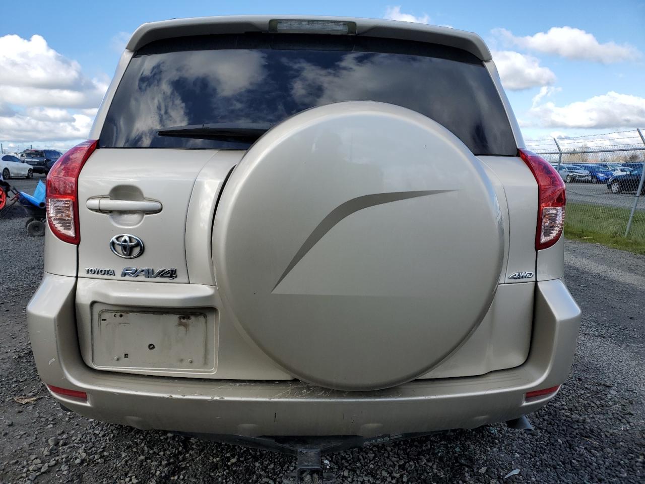 Photo 5 VIN: JTMBK31V786045704 - TOYOTA RAV 4 