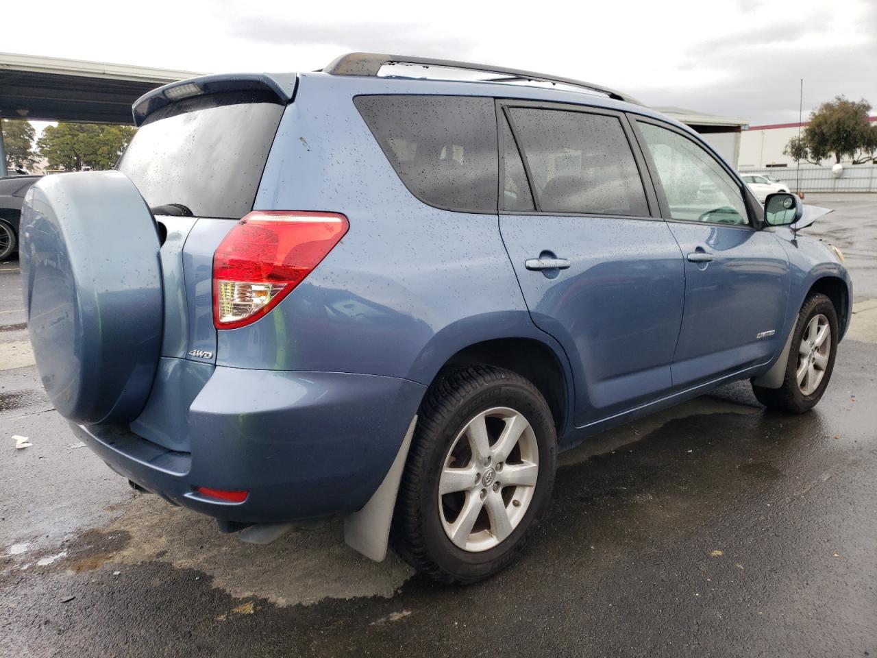 Photo 2 VIN: JTMBK31V786046187 - TOYOTA RAV 4 