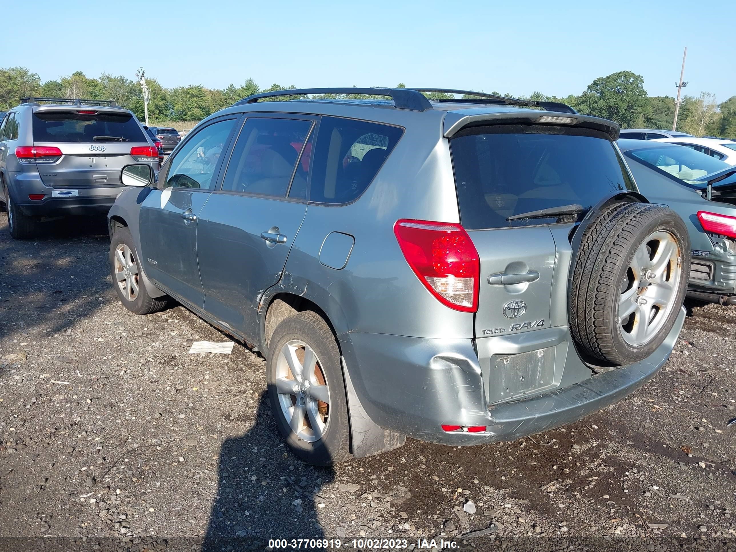 Photo 2 VIN: JTMBK31V885050531 - TOYOTA RAV 4 