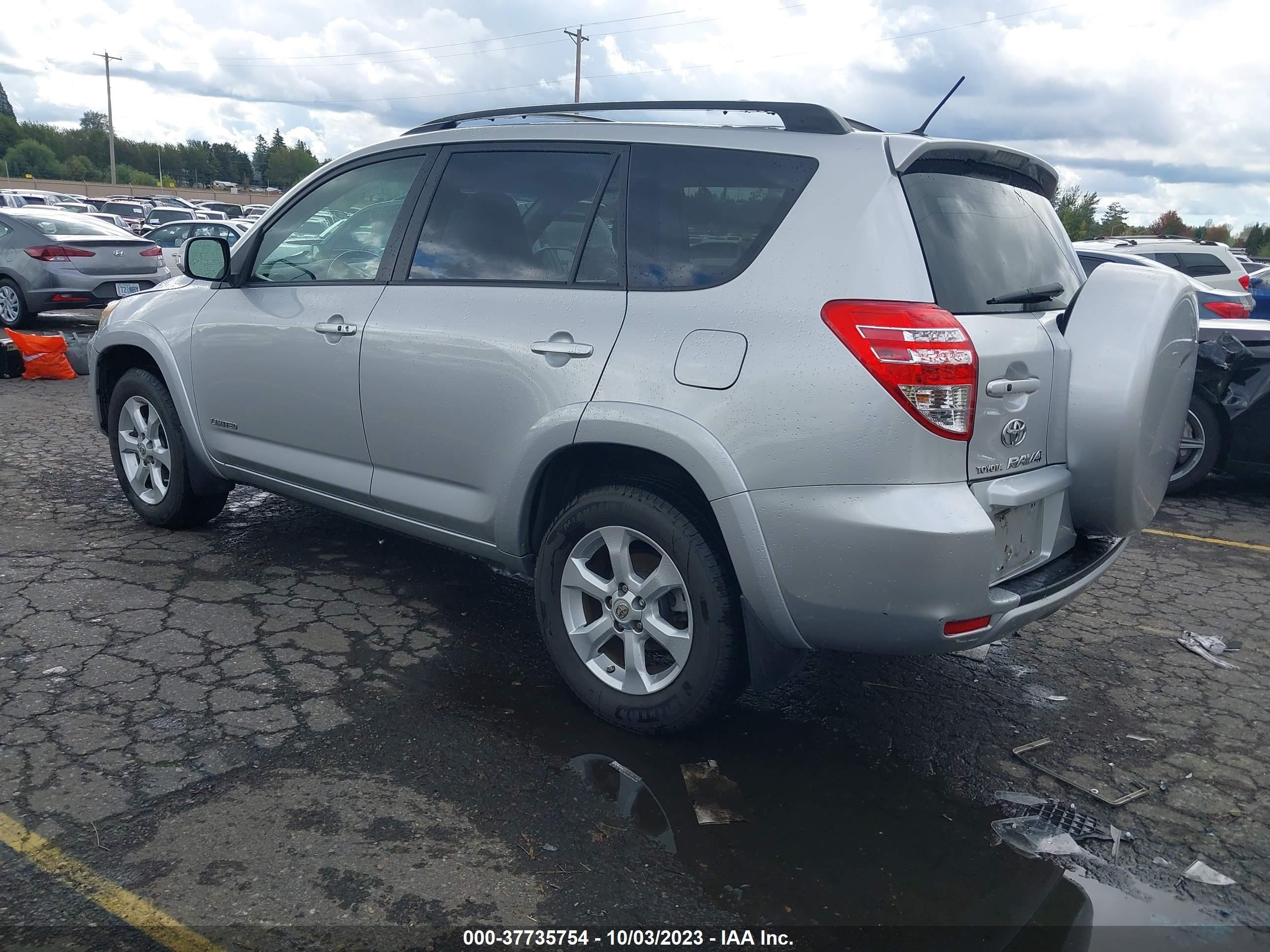 Photo 2 VIN: JTMBK31V99D006772 - TOYOTA RAV 4 