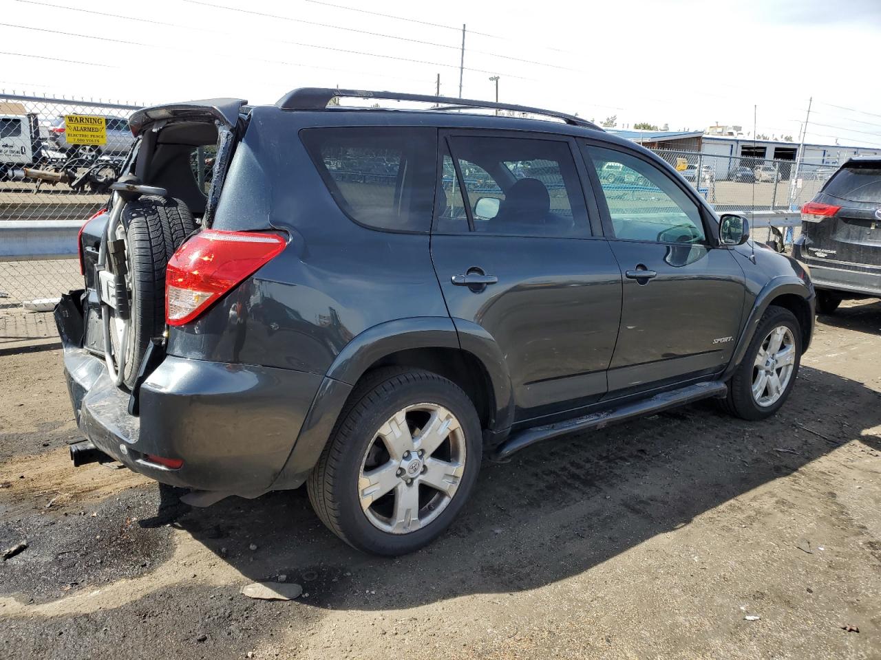 Photo 2 VIN: JTMBK32V175027329 - TOYOTA RAV 4 