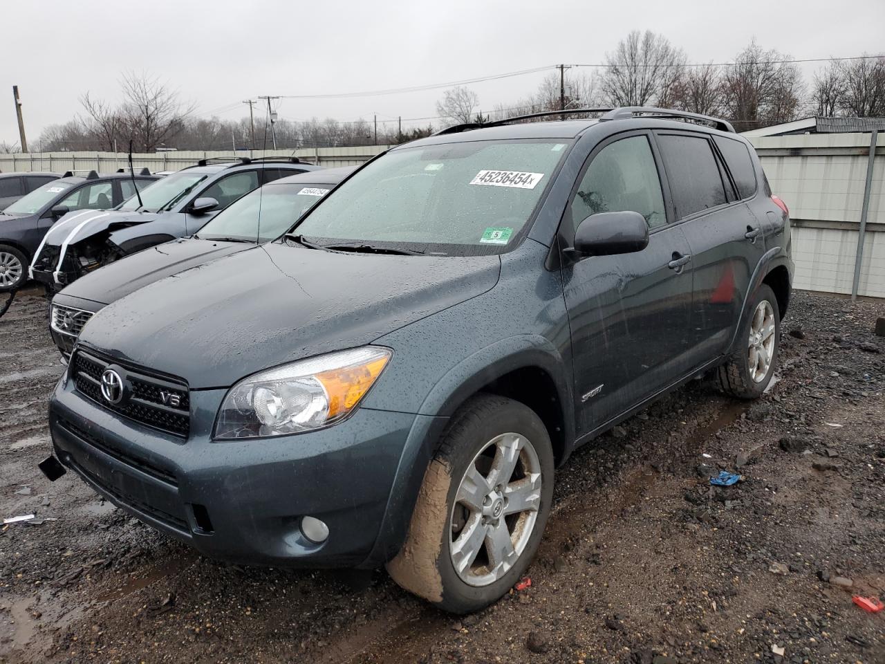 Photo 0 VIN: JTMBK32V275015576 - TOYOTA RAV 4 