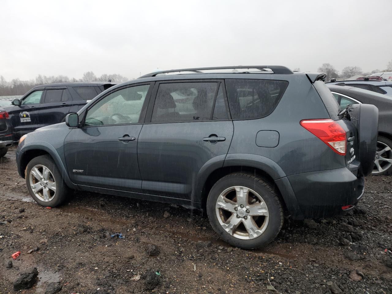 Photo 1 VIN: JTMBK32V275015576 - TOYOTA RAV 4 