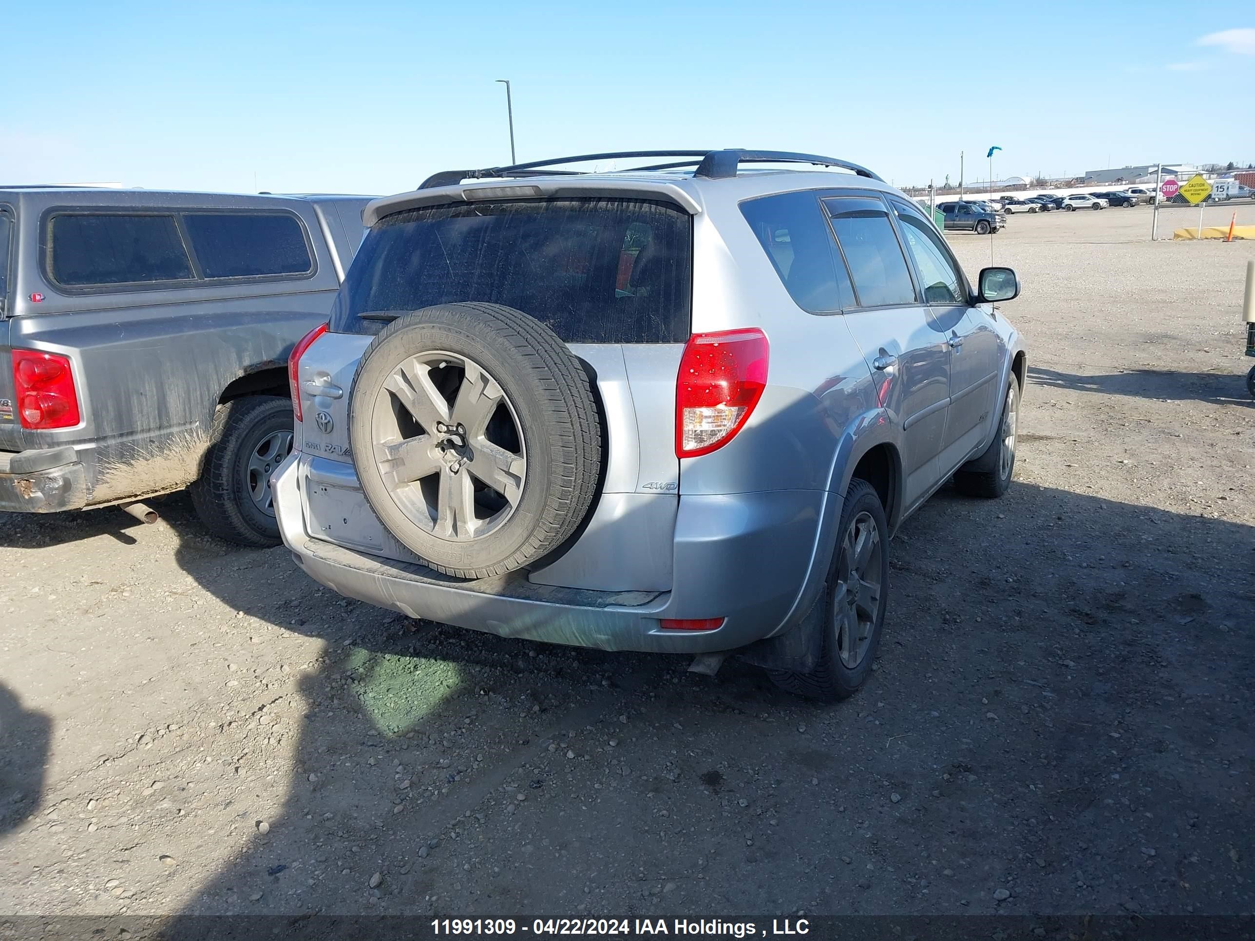 Photo 3 VIN: JTMBK32V386042605 - TOYOTA RAV 4 