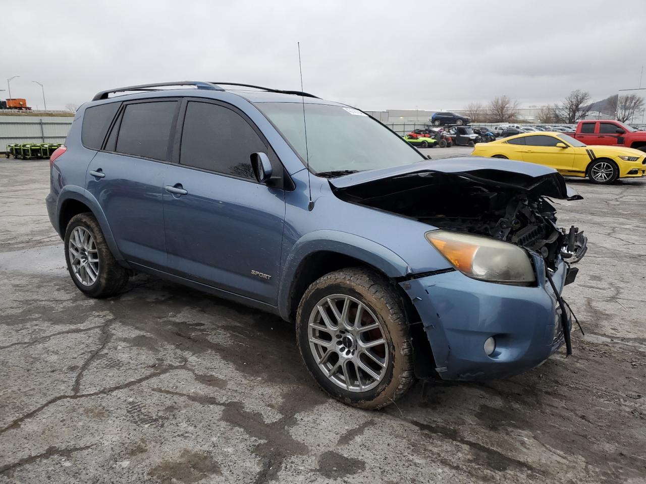 Photo 3 VIN: JTMBK32V475014235 - TOYOTA RAV 4 