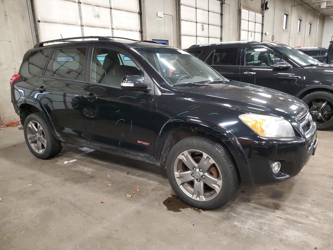 Photo 3 VIN: JTMBK32V595081560 - TOYOTA RAV 4 