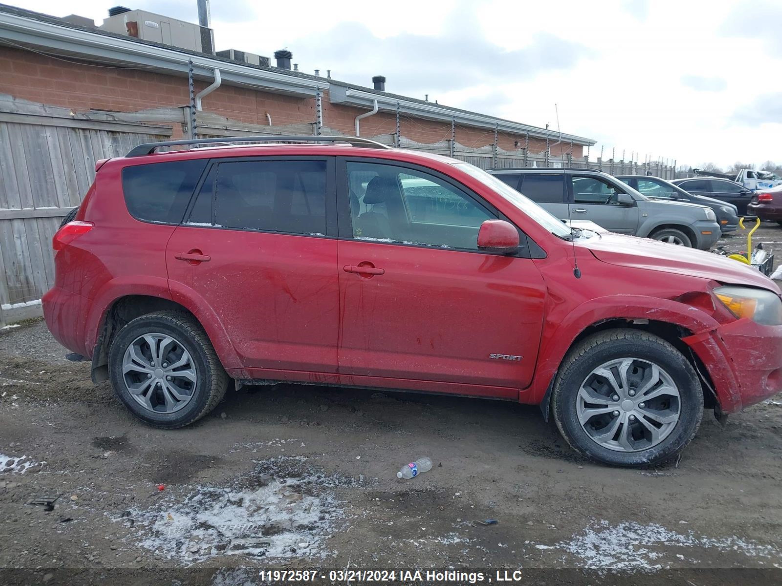 Photo 12 VIN: JTMBK32V766005117 - TOYOTA RAV 4 