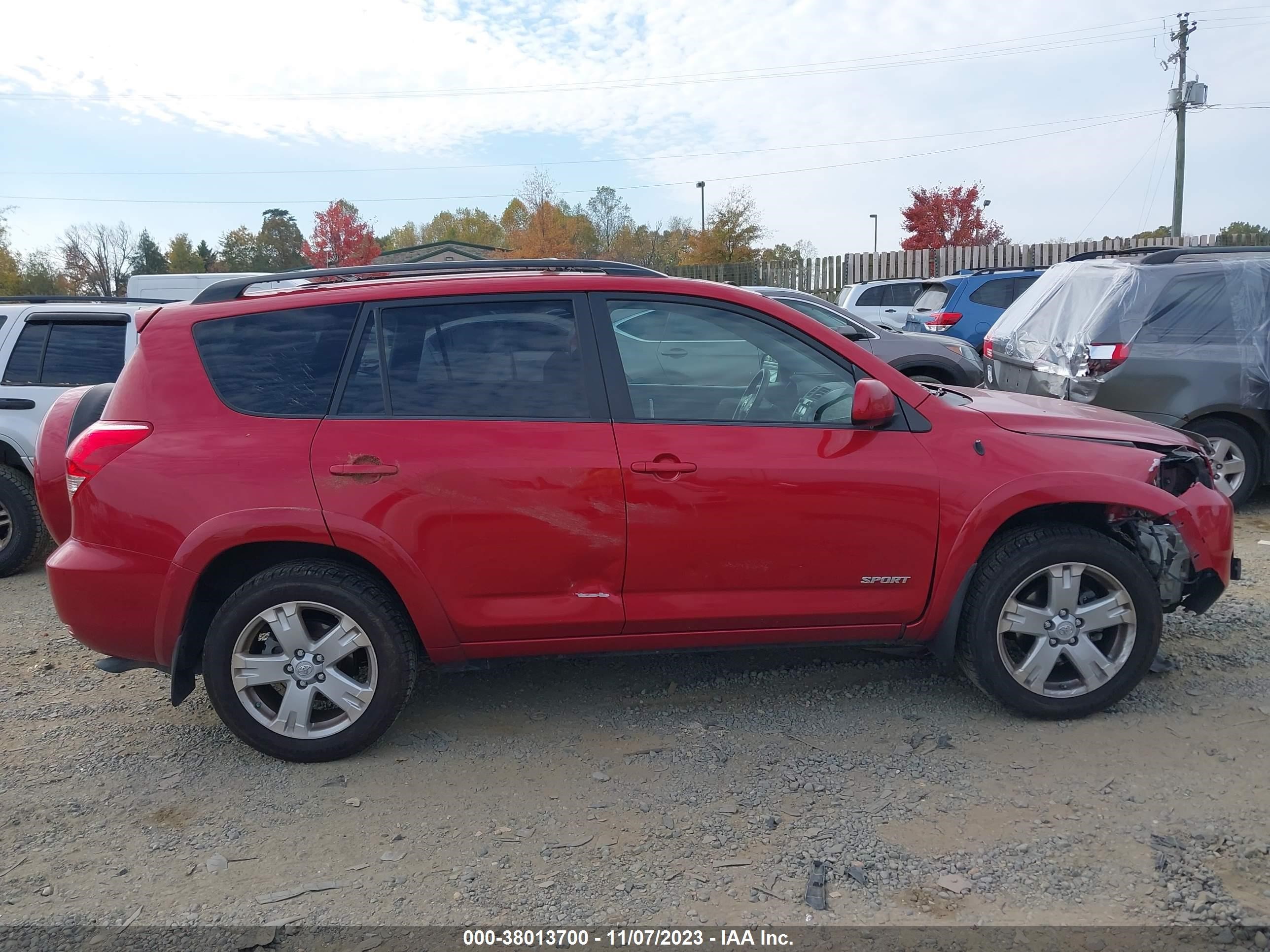 Photo 12 VIN: JTMBK32V976018405 - TOYOTA RAV 4 