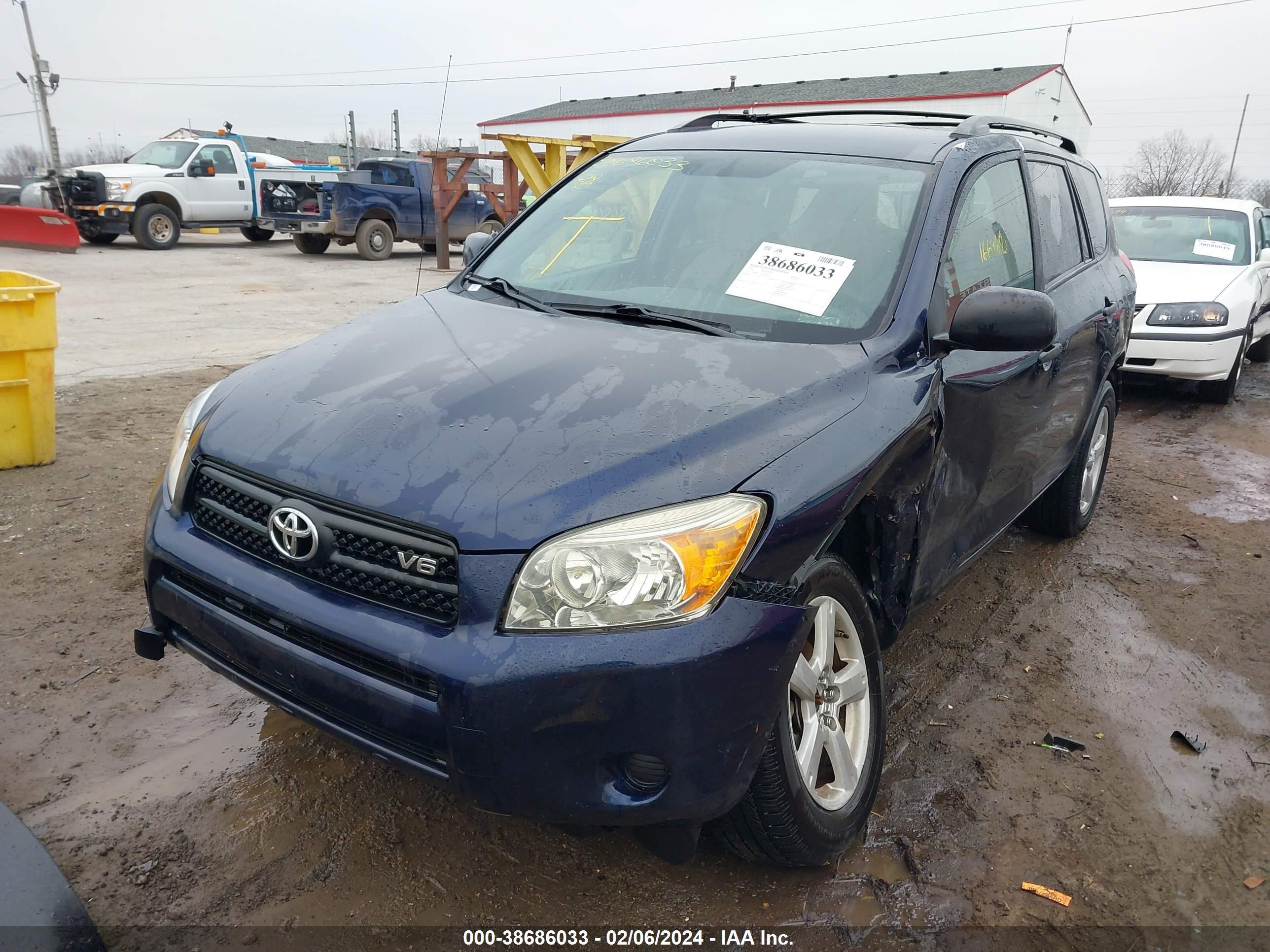 Photo 1 VIN: JTMBK33V166000705 - TOYOTA RAV 4 