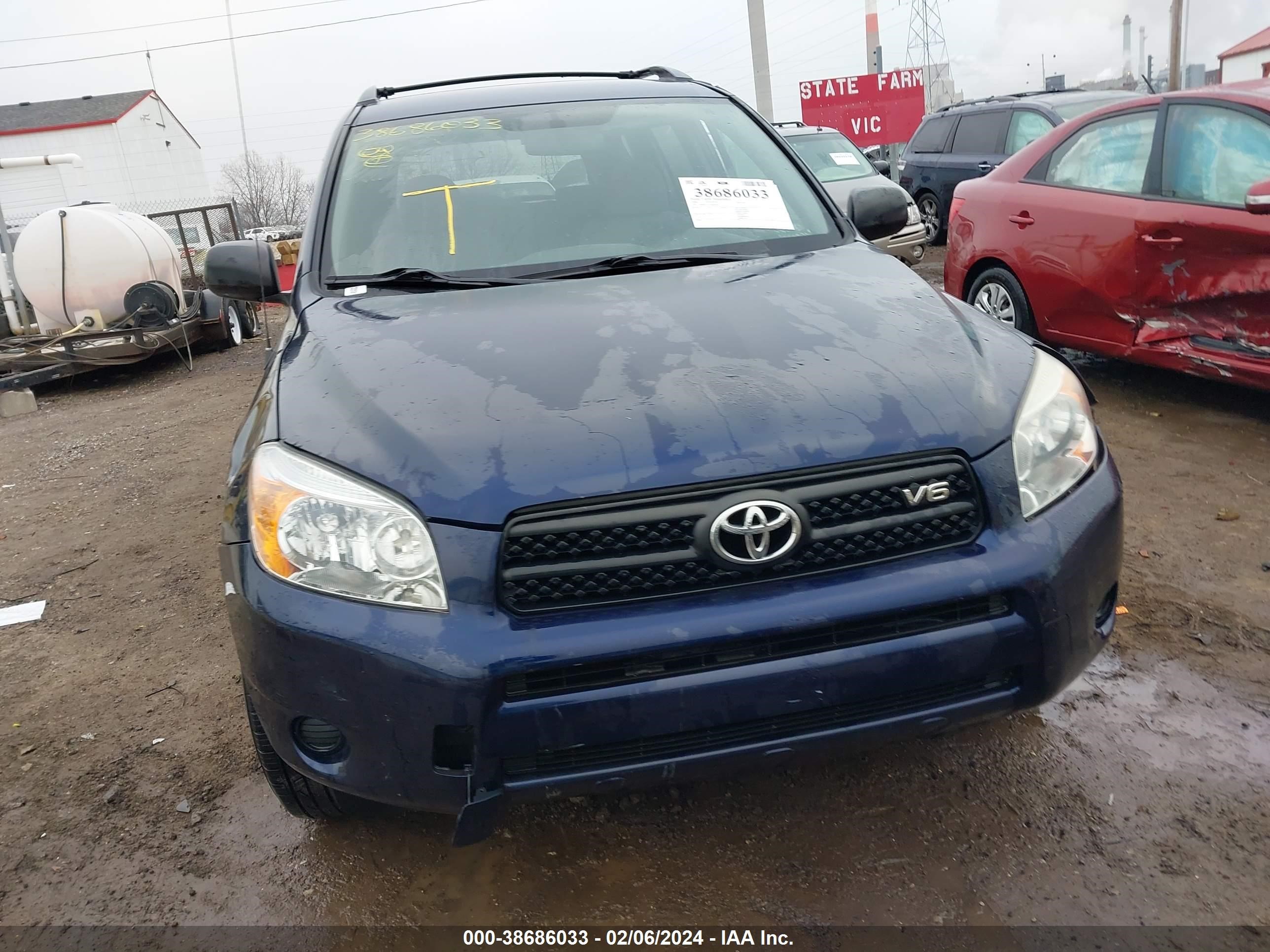 Photo 12 VIN: JTMBK33V166000705 - TOYOTA RAV 4 