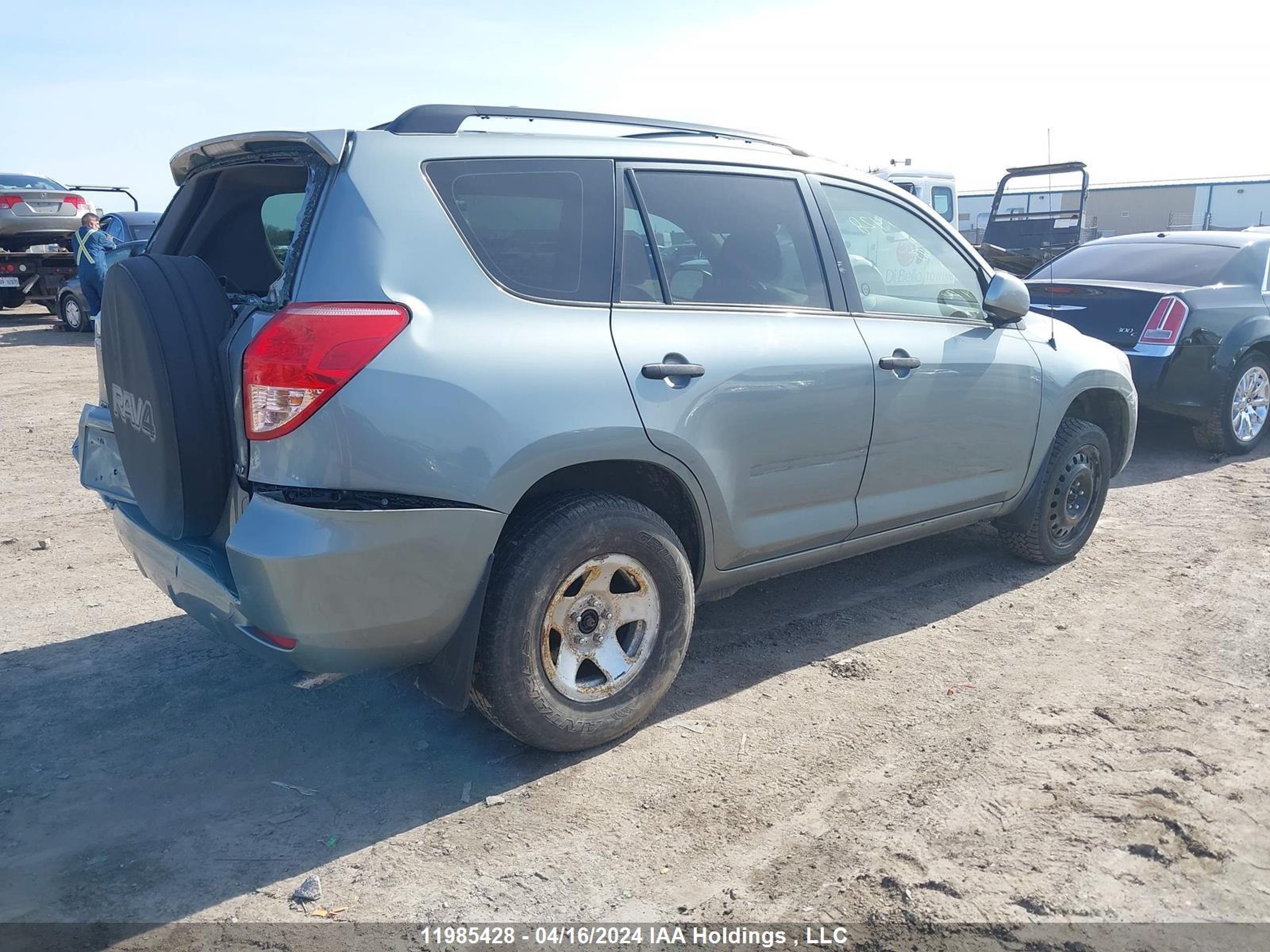 Photo 3 VIN: JTMBK33V585059183 - TOYOTA RAV 4 