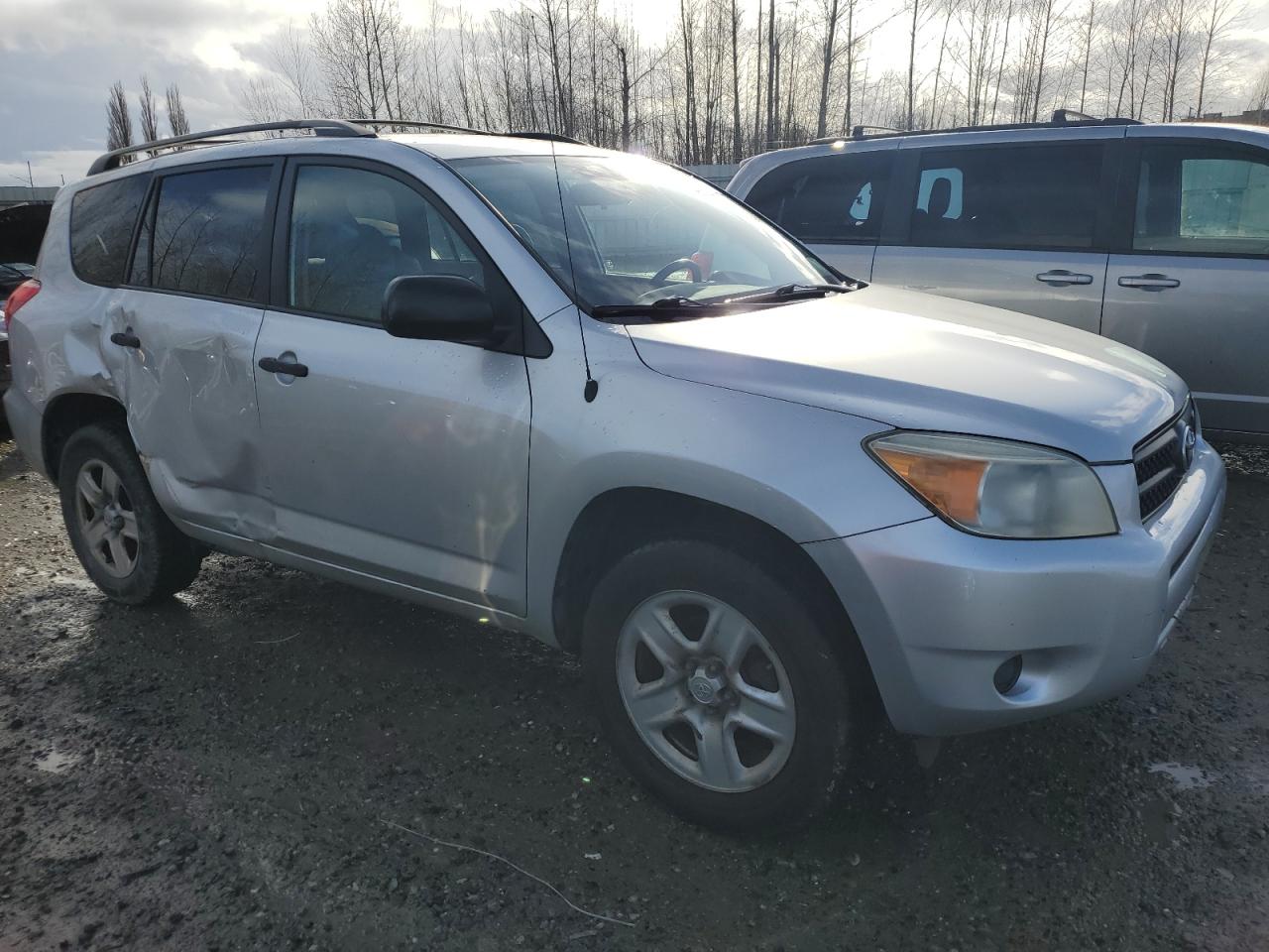 Photo 3 VIN: JTMBK33V676015847 - TOYOTA RAV 4 