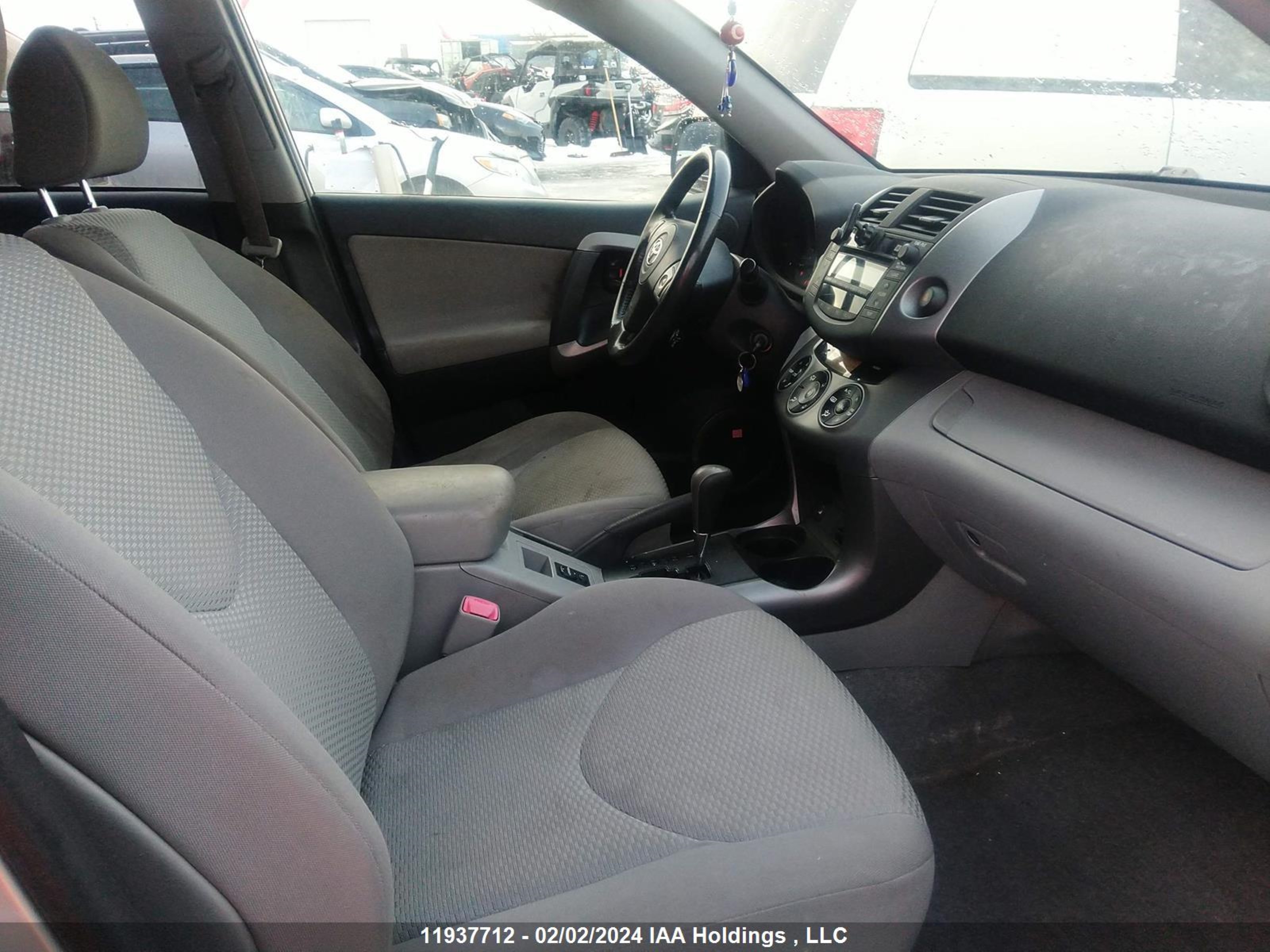 Photo 4 VIN: JTMBK34V775033262 - TOYOTA RAV 4 