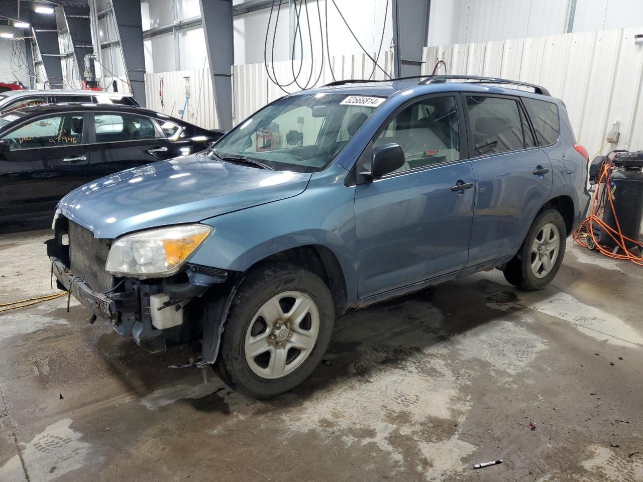 Photo 0 VIN: JTMBK35V185064801 - TOYOTA RAV 4 