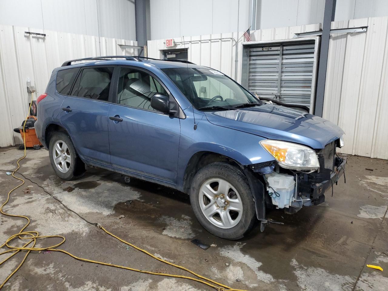 Photo 3 VIN: JTMBK35V185064801 - TOYOTA RAV 4 