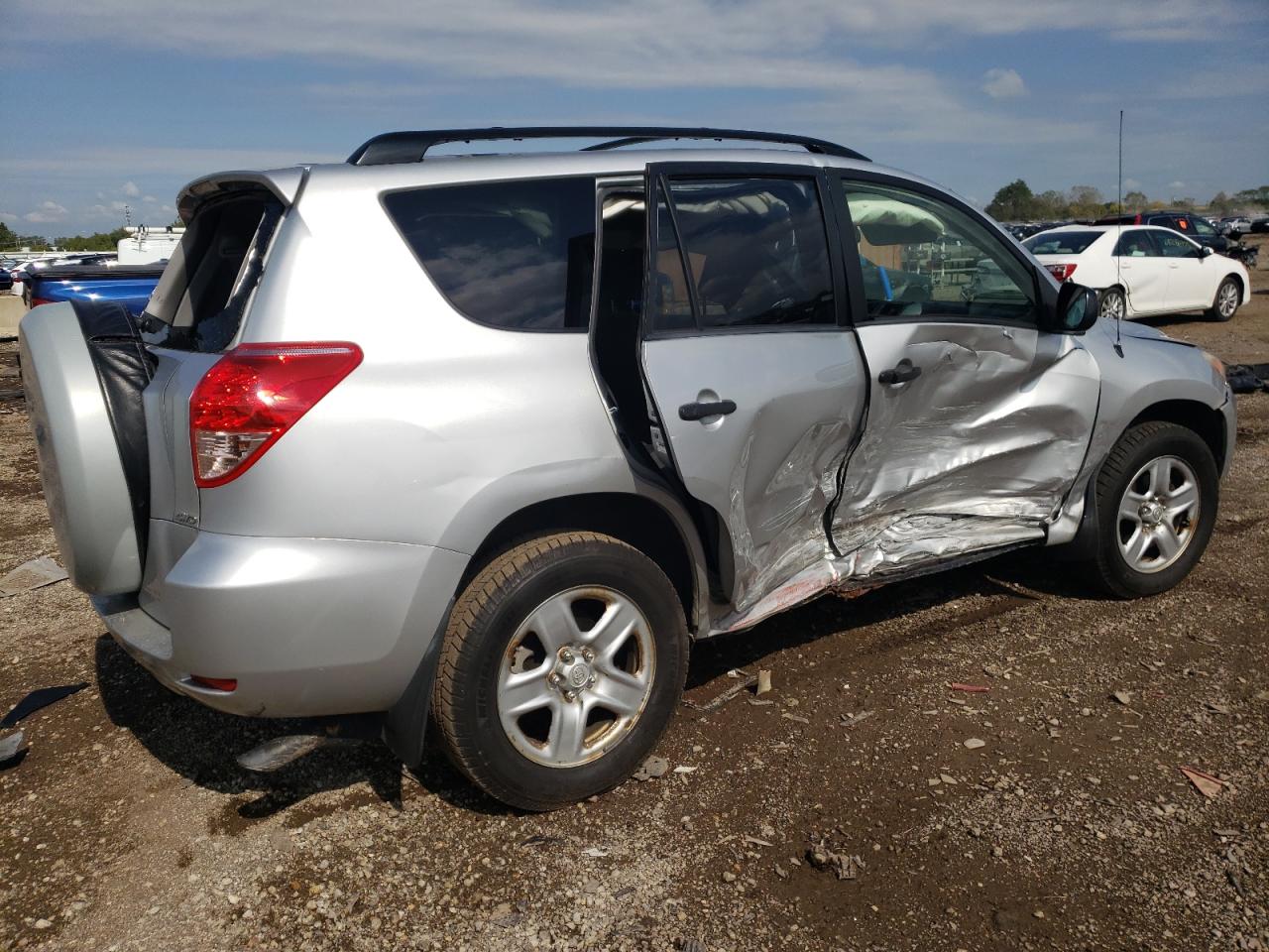 Photo 2 VIN: JTMBK35VX85044840 - TOYOTA RAV 4 