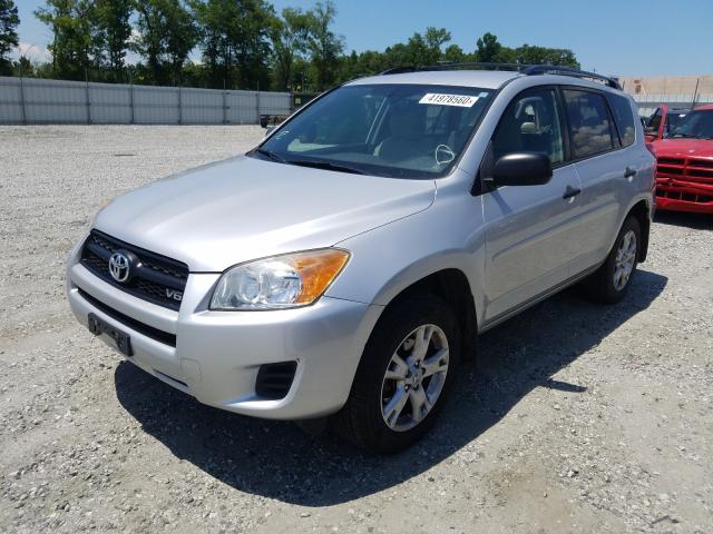 Photo 1 VIN: JTMBK4DV1AD014936 - TOYOTA RAV4 