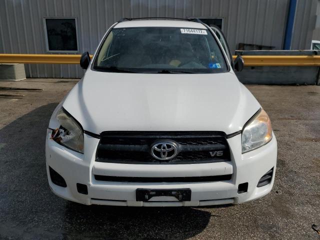 Photo 4 VIN: JTMBK4DV1BD017885 - TOYOTA RAV4 