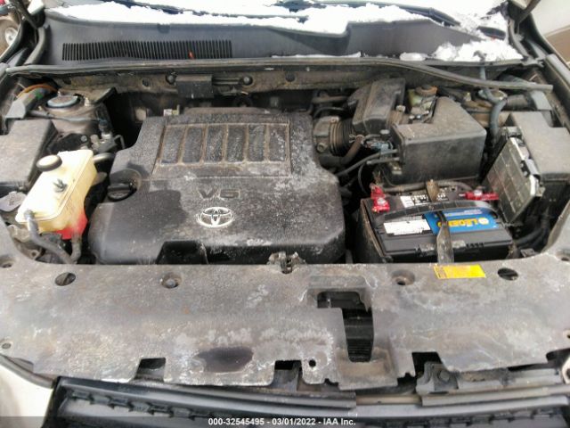 Photo 9 VIN: JTMBK4DV6BD017994 - TOYOTA RAV4 