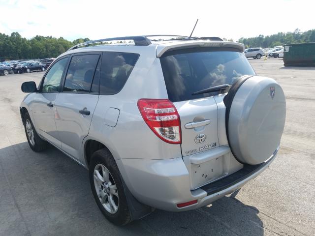 Photo 2 VIN: JTMBK4DV7AD011085 - TOYOTA RAV4 