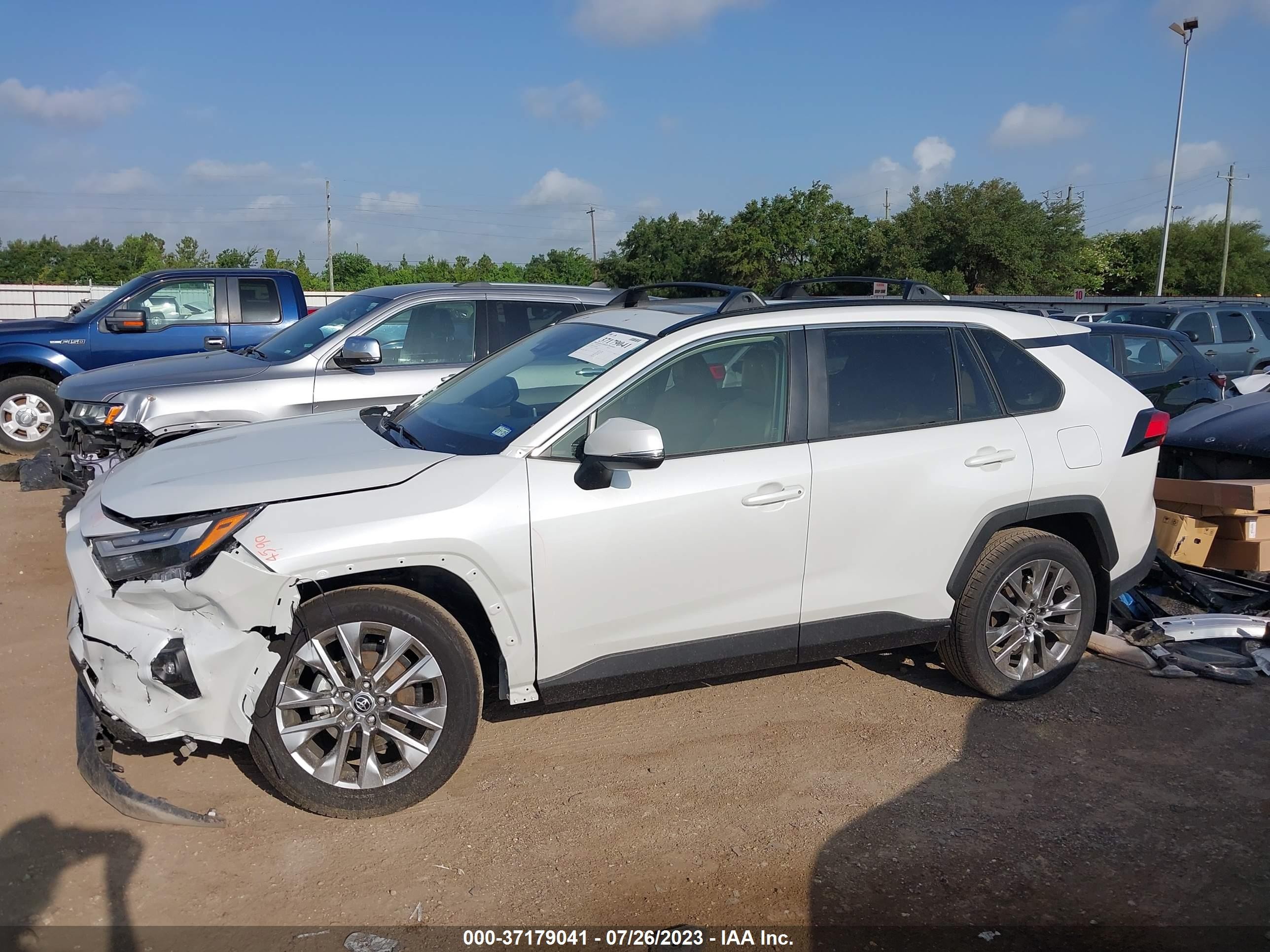 Photo 14 VIN: JTMC1RFV0PD102063 - TOYOTA RAV 4 