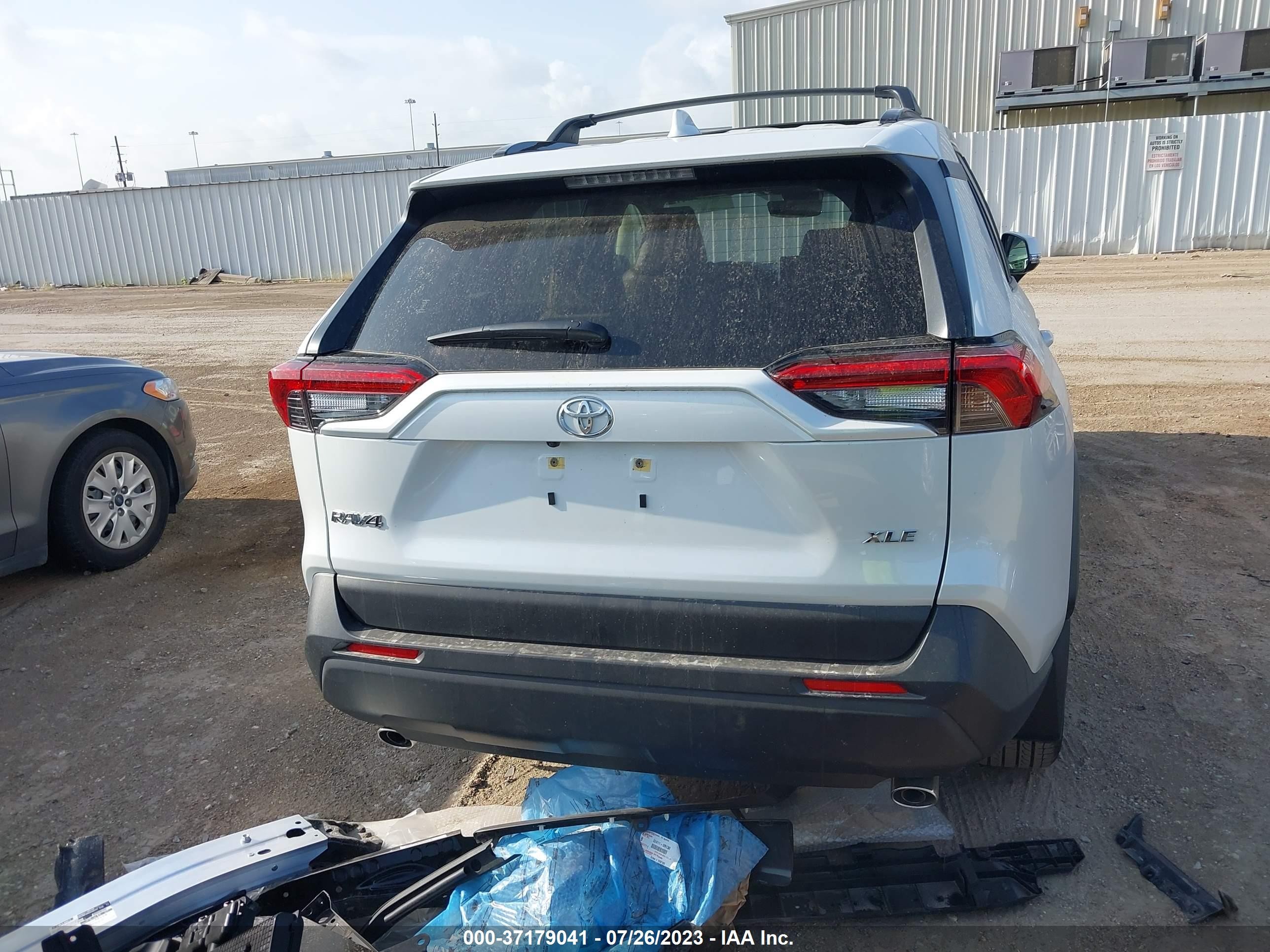 Photo 16 VIN: JTMC1RFV0PD102063 - TOYOTA RAV 4 