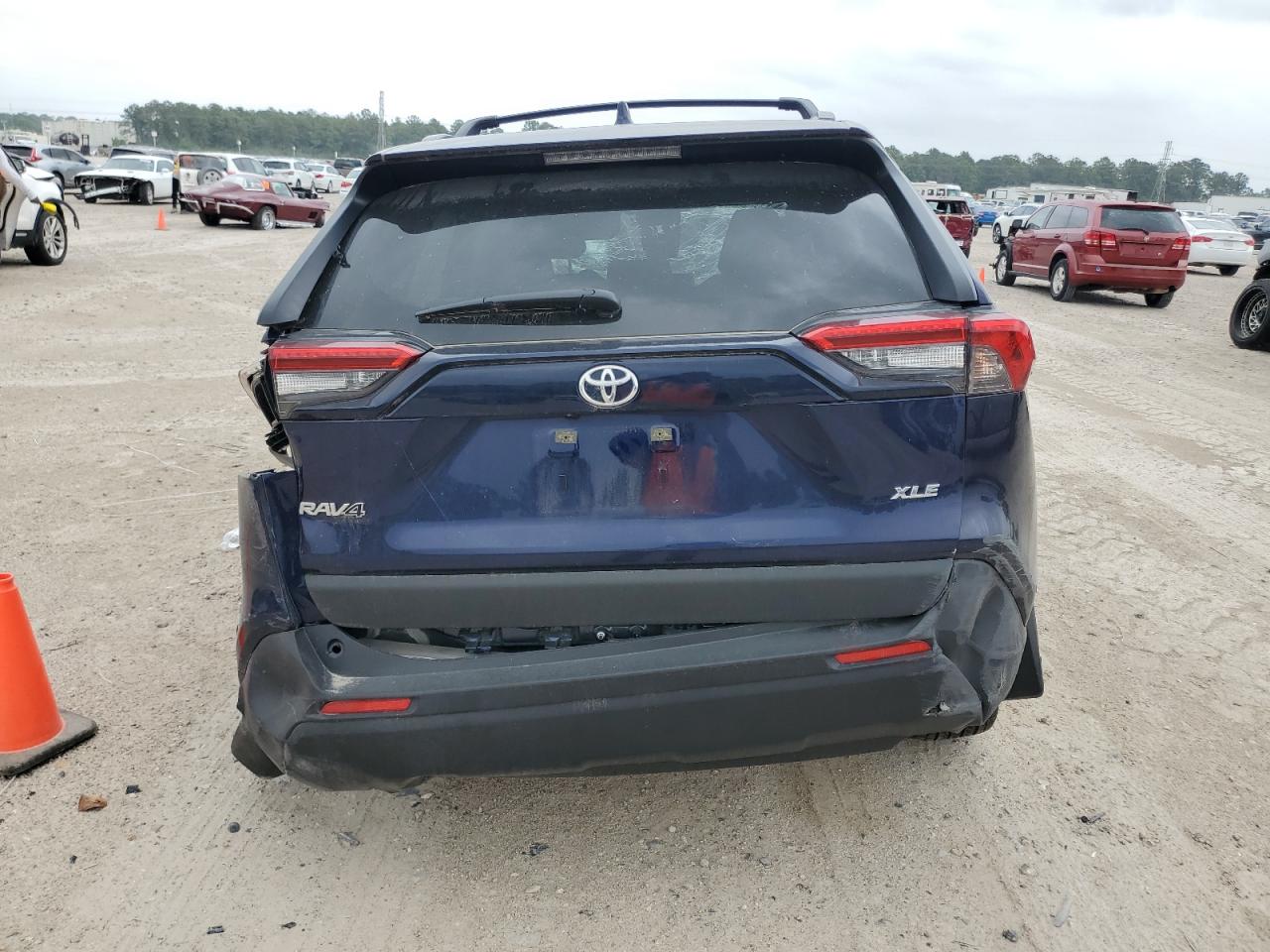 Photo 5 VIN: JTMC1RFV0PJ026684 - TOYOTA RAV 4 