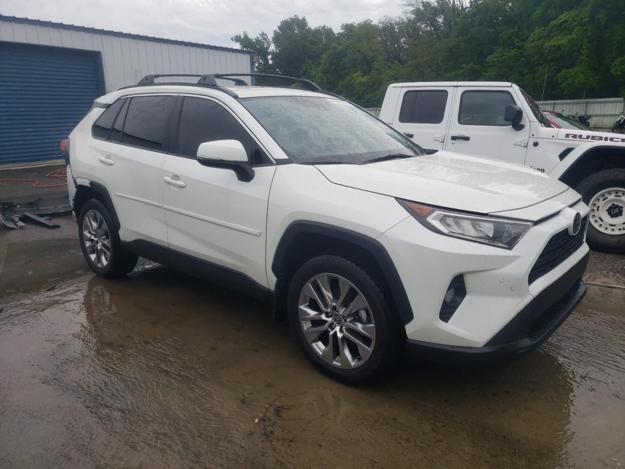 Photo 3 VIN: JTMC1RFV1MD085270 - TOYOTA RAV 4 