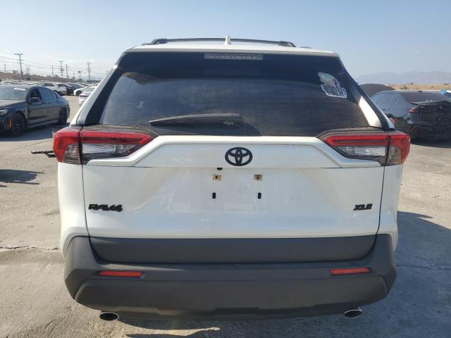 Photo 5 VIN: JTMC1RFV1ND089076 - TOYOTA RAV4 XLE P 