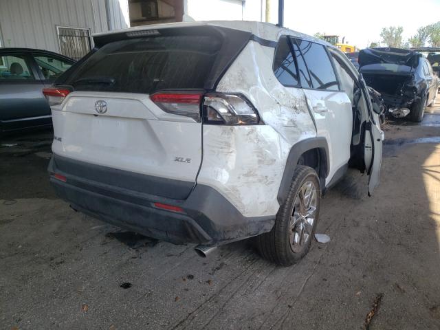 Photo 3 VIN: JTMC1RFV3KJ014571 - TOYOTA RAV4 XLE P 