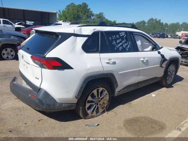 Photo 3 VIN: JTMC1RFV4LD051869 - TOYOTA RAV4 